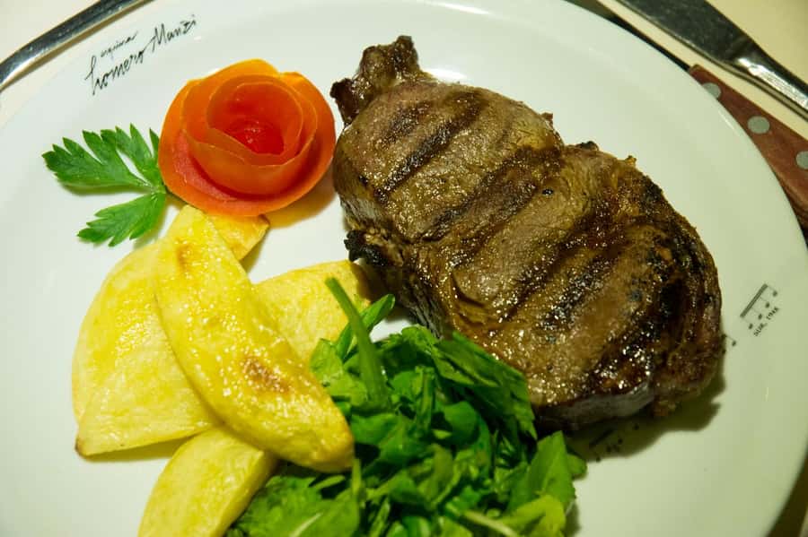 BA: Tango Show and Optional Dinner at Esquina Homero Manzi - Price and value at about $55: what you’re really paying for