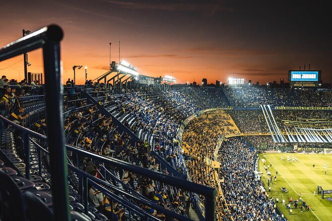 Boca Juniors Game at La Bombonera with Local & Transport - Getting to the stadium: private transport that saves your energy