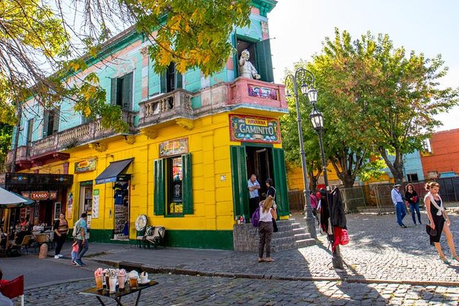 Buenos Aires Bike Tour: San Telmo and La Boca Districts - Plaza de Mayo and Casa Rosada: political Buenos Aires in photos