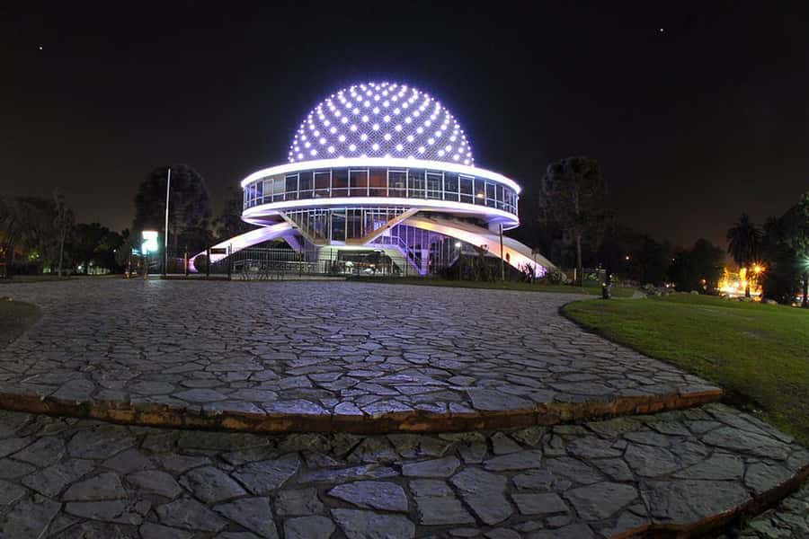 Buenos Aires by Night: Small Group City Tour - Hotel pickup and van routing: easy start, clear end