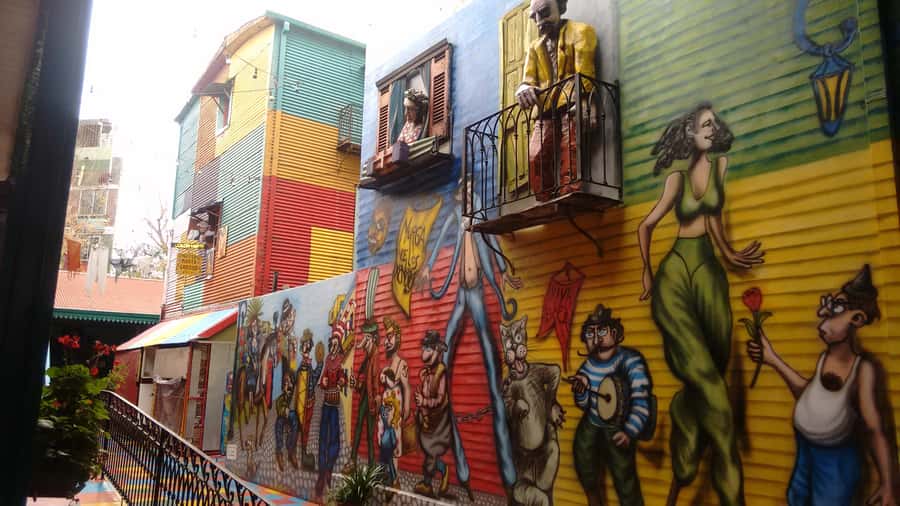 Buenos Aires: City Highlights Guided Tour with Transfer - Street Food Option: Worth It Only If You Skip the Hype
