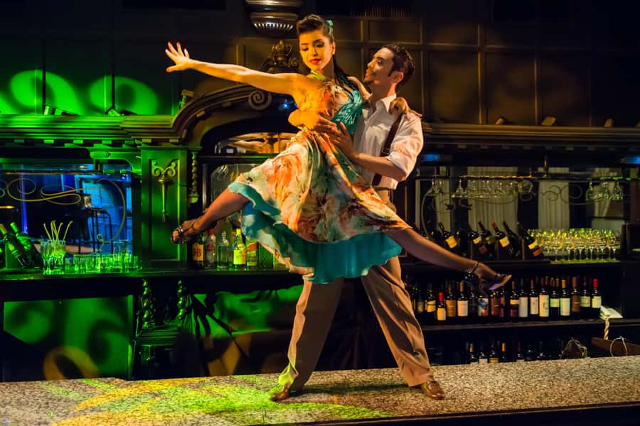 Buenos Aires: El Querandí Tango Show with Optional Dinner - Dress Code and Atmosphere: Smart Casual That Still Feels Relaxed