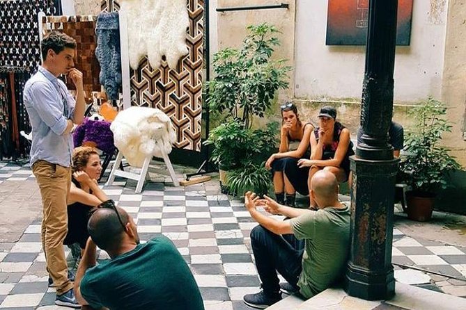 Buenos Aires for curious people - Starting at Bar Británico: set the questions before you walk