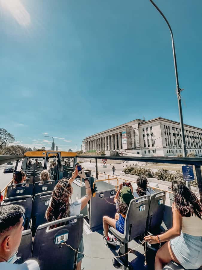 Buenos Aires Hop-On Hop-Off Bus and Exclusive Benefits - Buenos Aires Bus: The Easiest Way to See More Without Chasing It