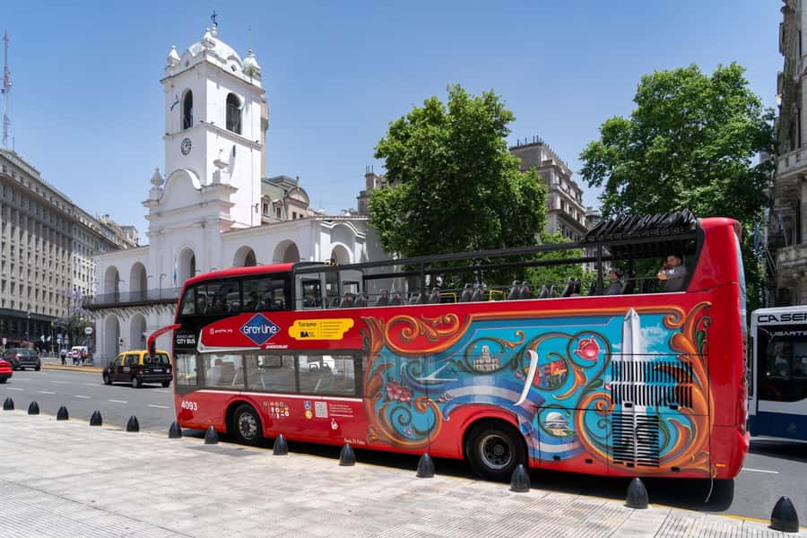 Buenos Aires: Hop-On Hop-Off City Bus Tour - Getting Your Bearings: How the Hop-On Hop-Off Loop Works