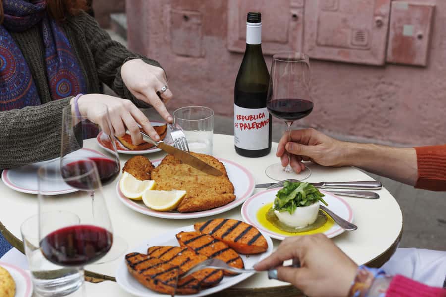 Buenos Aires: Local Foodie Adventure with Sherpa Food Tours - Stop two in Palermo: Choripán gets a modern twist