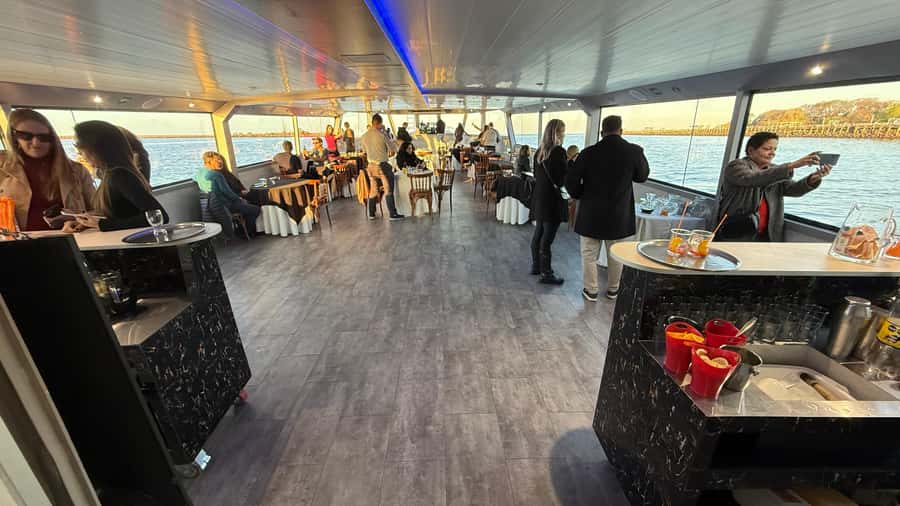 Buenos Aires: Puerto Madero Sunset Cruise with Open Bar - Who This Cruise Fits Best (and Who Should Skip It)