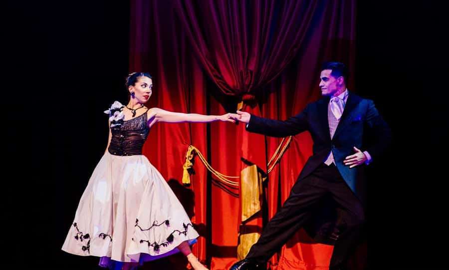 Buenos Aires: Tango Porteño Show Ticket with Dinner Option - Unlimited Drinks and the 18+ Rule: Enjoy, Don’t Assume