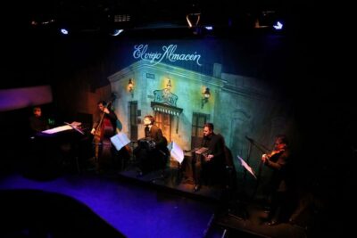 Buenos Aires: Tango Show at El Viejo Almacen - The venue layout: main floor, first floor, and your view