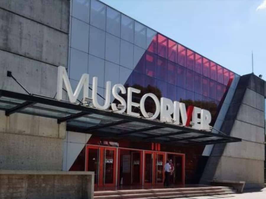 Buenos Aires: Tickets to River Plate Museum - Inside the River Plate Museum: The Time Tunnel and Treasures