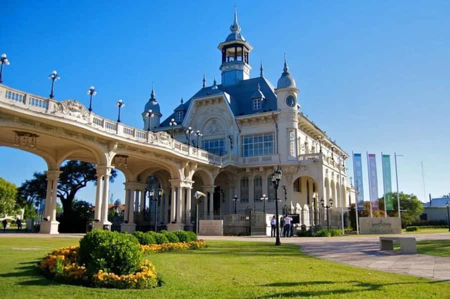 Buenos Aires: Tigre Delta Half-Day Tour with Navigation - Puerto de Frutos: short market time that you should use well