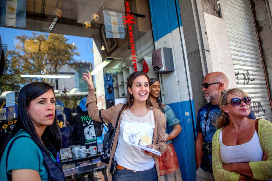 Classic City Tour of Buenos Aires: Neighborhoods and Emblems - Pickup and Drop-Off Reality: Plan for Central Convenience