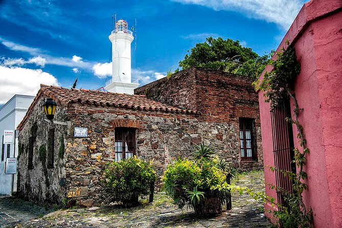 Colonia Premium Day Tour From Buenos Aires - Buenos Aires to Colonia: The Express Ferry Day and the Time Tax