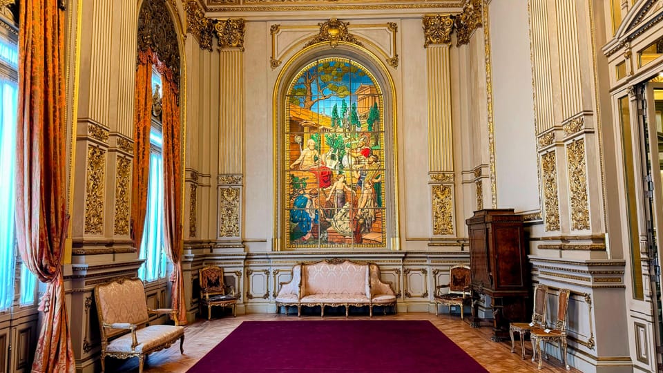 Experience Teatro Colon : Secure your Tour today!!! - The working-theater caveat: what access can look like