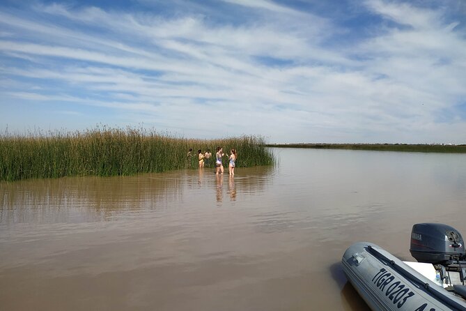Half Day Private Safari Delta in Tigre - Río de la Plata Finale: Buenos Aires views and possible mud bath