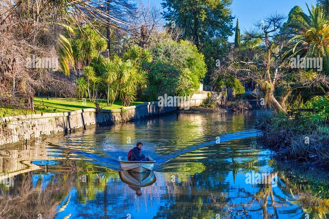 Half Day Tour to the Tigre Delta with Navigation - Stop 2, Puerto de Frutos: fruit port browsing and souvenir time