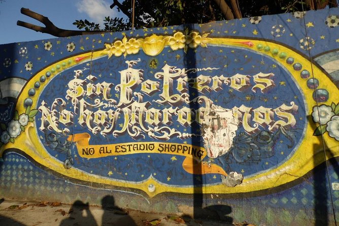 La Boca, a collective creation: Port, immigrants, arts and football - The bakery stop: a small moment with big local feel