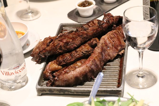 Parrilla Tour San Telmo - San Telmo on foot: why this tour feels worth it