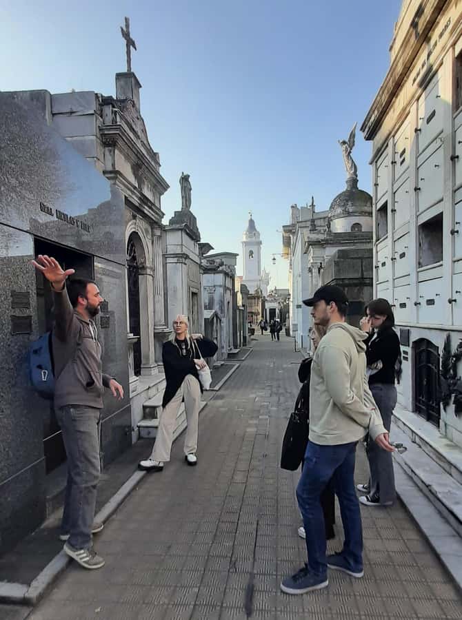 Recoleta Cemetery - Small Group Tour of History & Secrets - Why Recoleta Cemetery feels like Buenos Aires history in stone