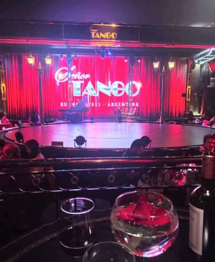 Tango Show at Señor Tango - A Tango Dinner Show Built for an Easy Night Out