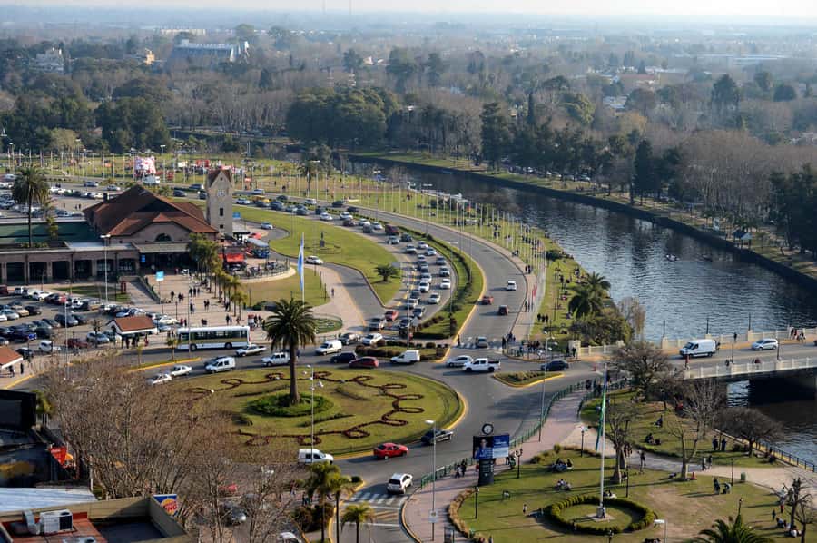 Tigre Delta: Half-Day Tour and Boat Trip - A four-hour taste of the Tigre Delta from Buenos Aires